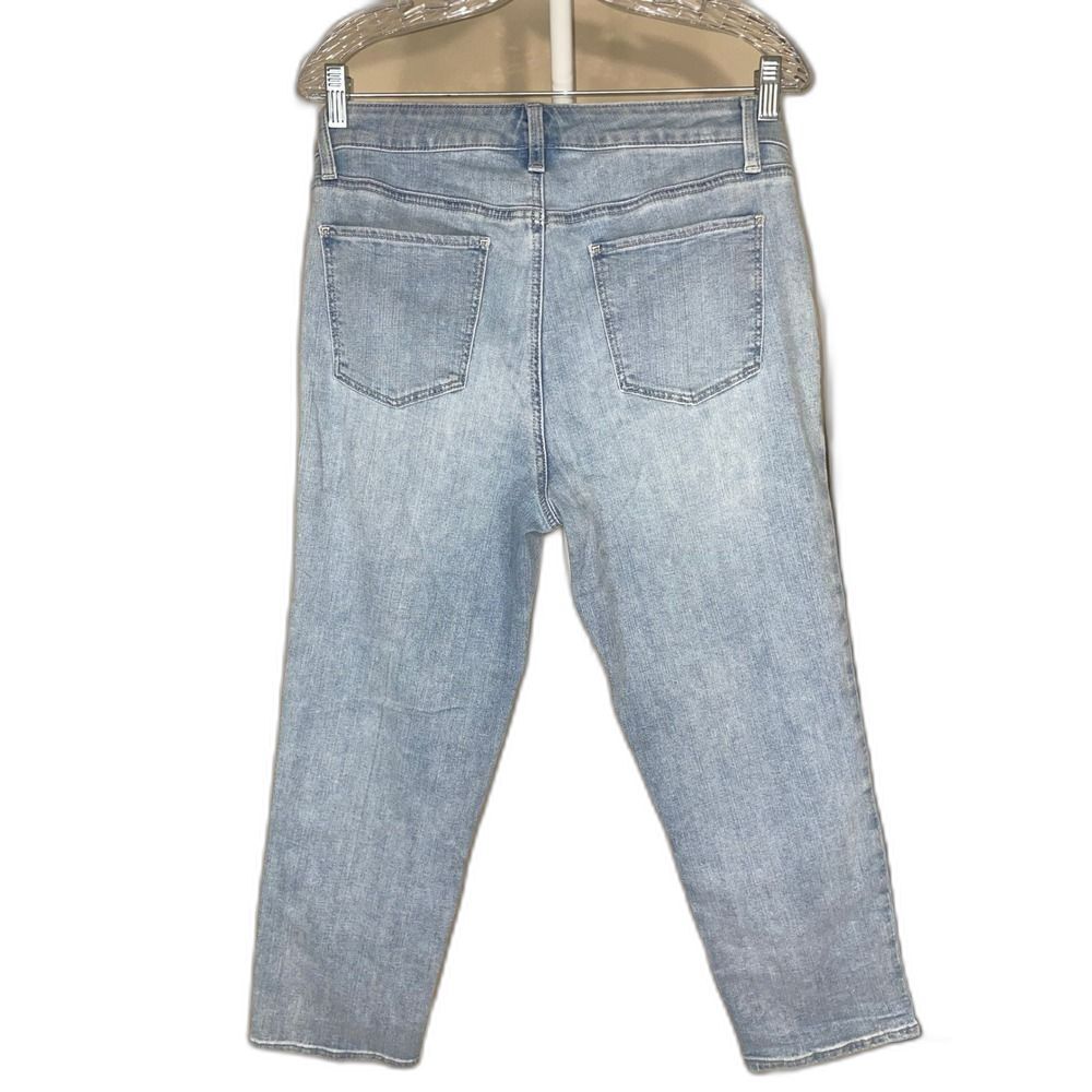 Straight Leg Crop Jeans W/14 Light Blue Wash Talbots KH5741 - Picture 3 of 15